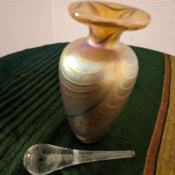 Signed Robert Held (R. Held) Art Glass Perfume Bottle - Picture 5 of 7